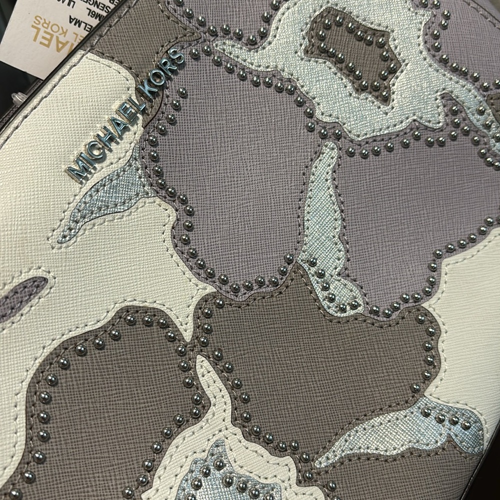 Michael Kors Floral Crossbody Bag - NEW with tags and defects - Picture 4 of 10